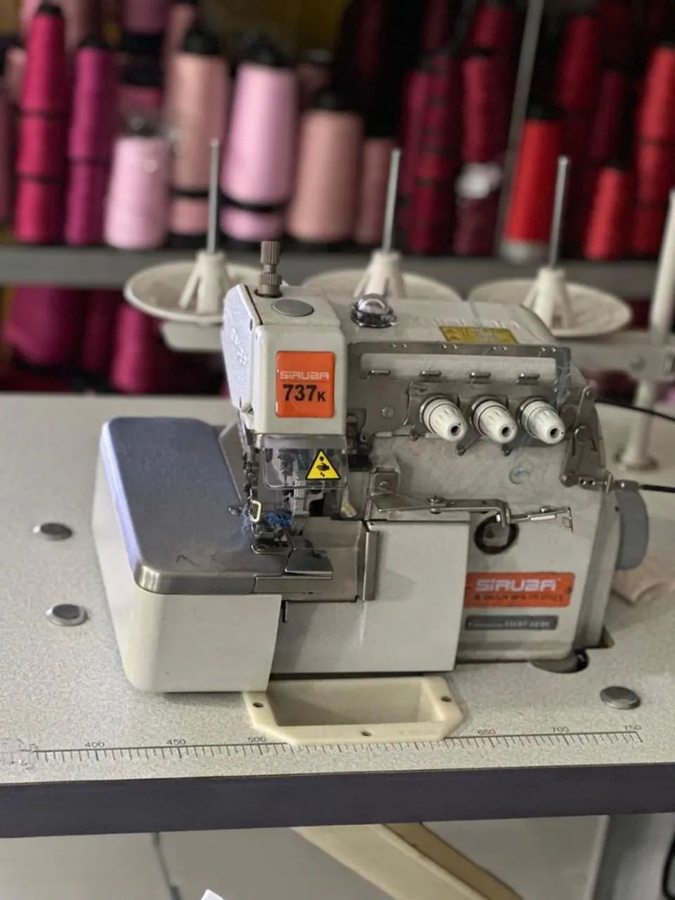 Máquina de Costura Overlock Industrial - Foto 2