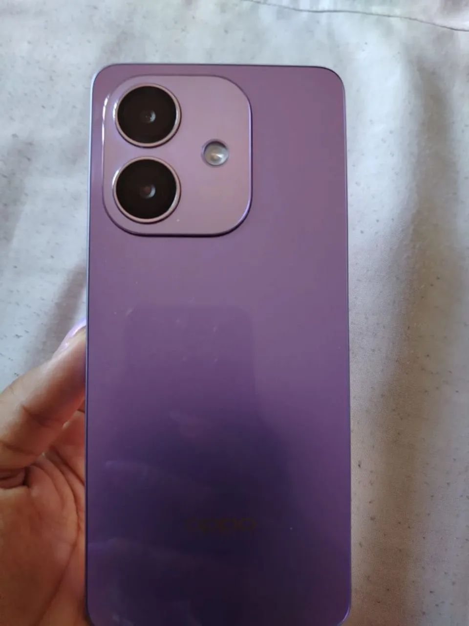 Vendo Oppo A40  - Foto 2