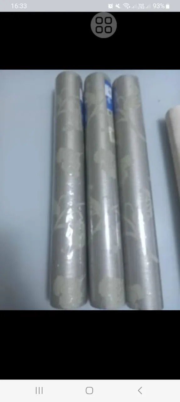 Papel de Parede Floral Cinza
