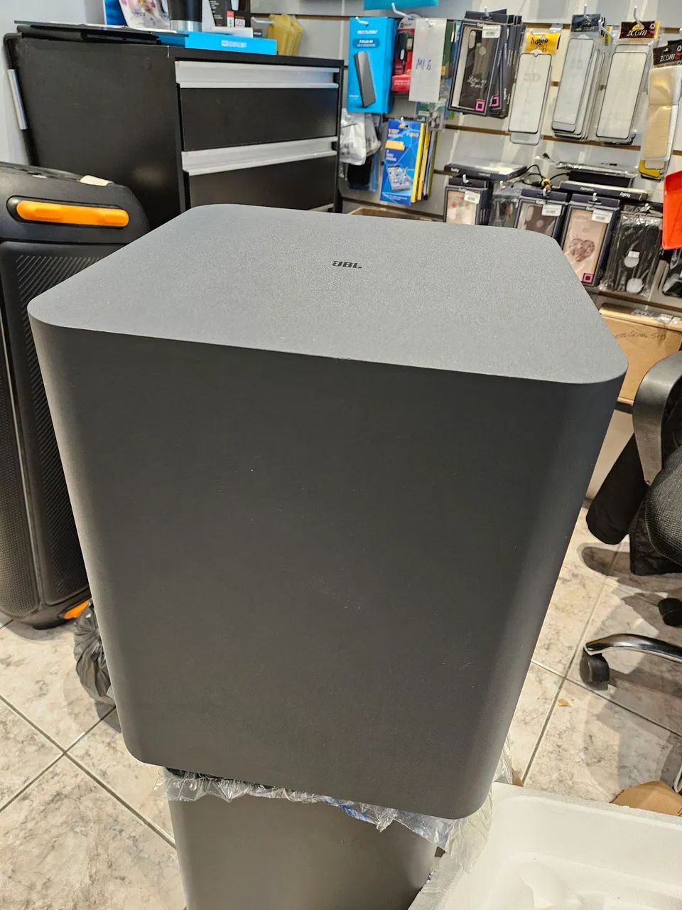 SUB BAR JBL 1300x - Foto 4