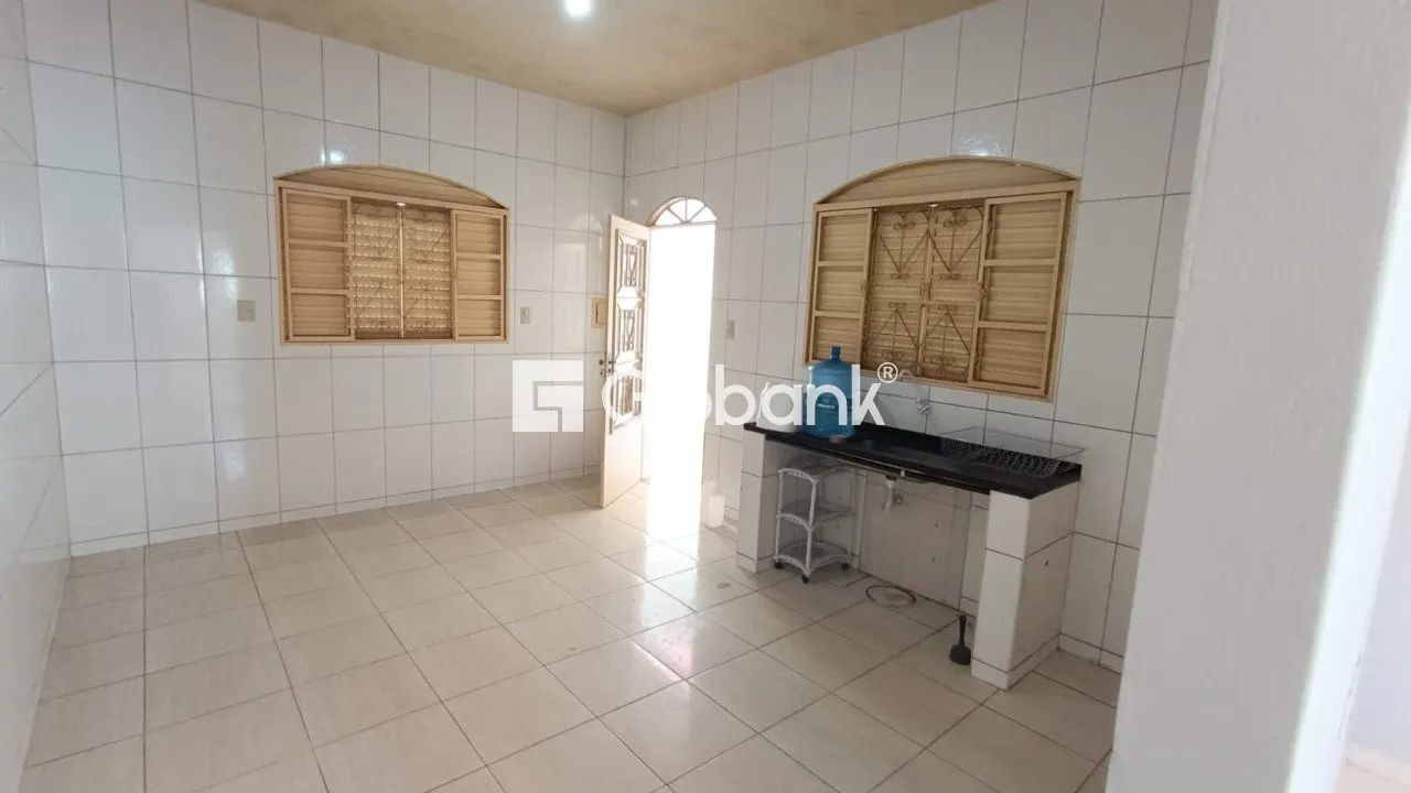 Casa para Alugar em Bela Vista com 60m², 2 Quarto(s), 2 Vaga(s). - Foto 3