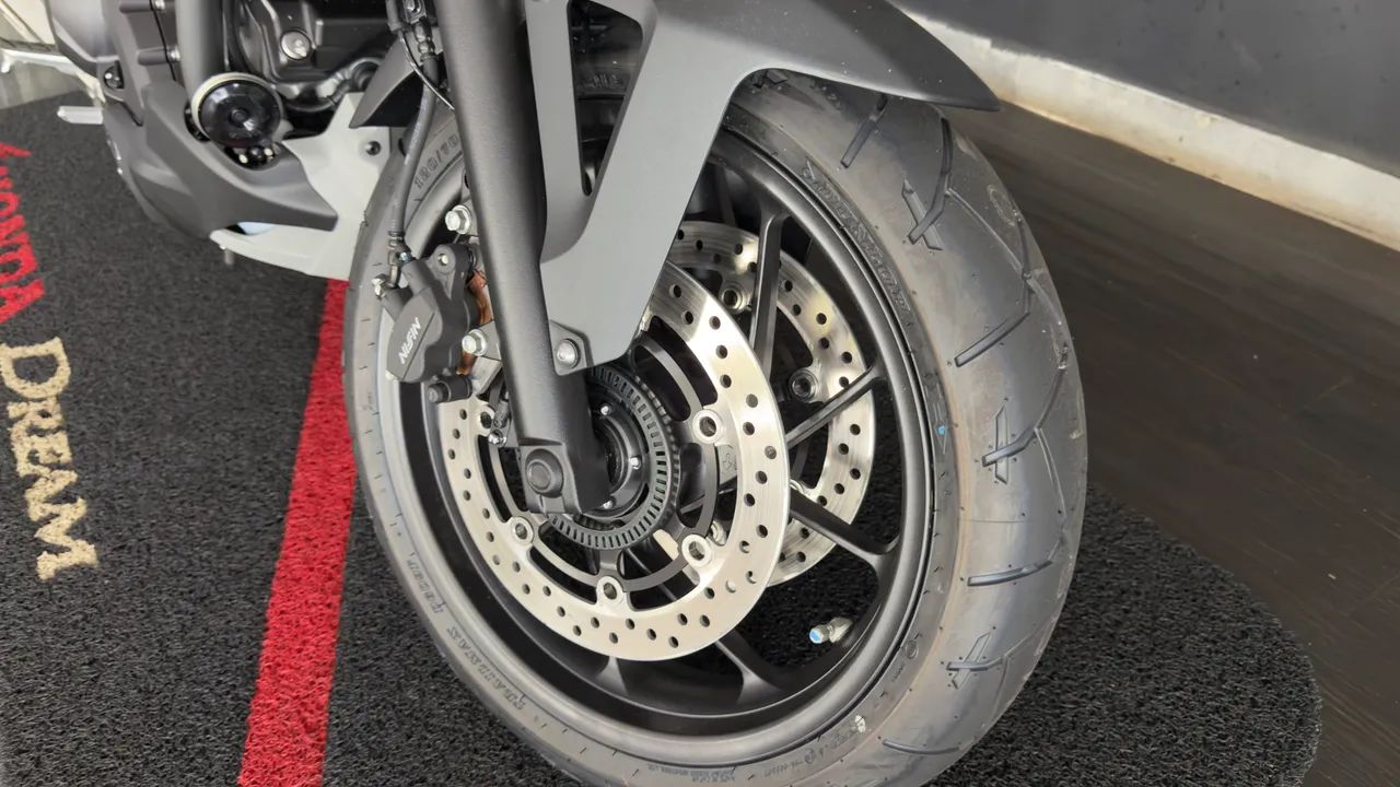 Nc 750 DCT  - Foto 4