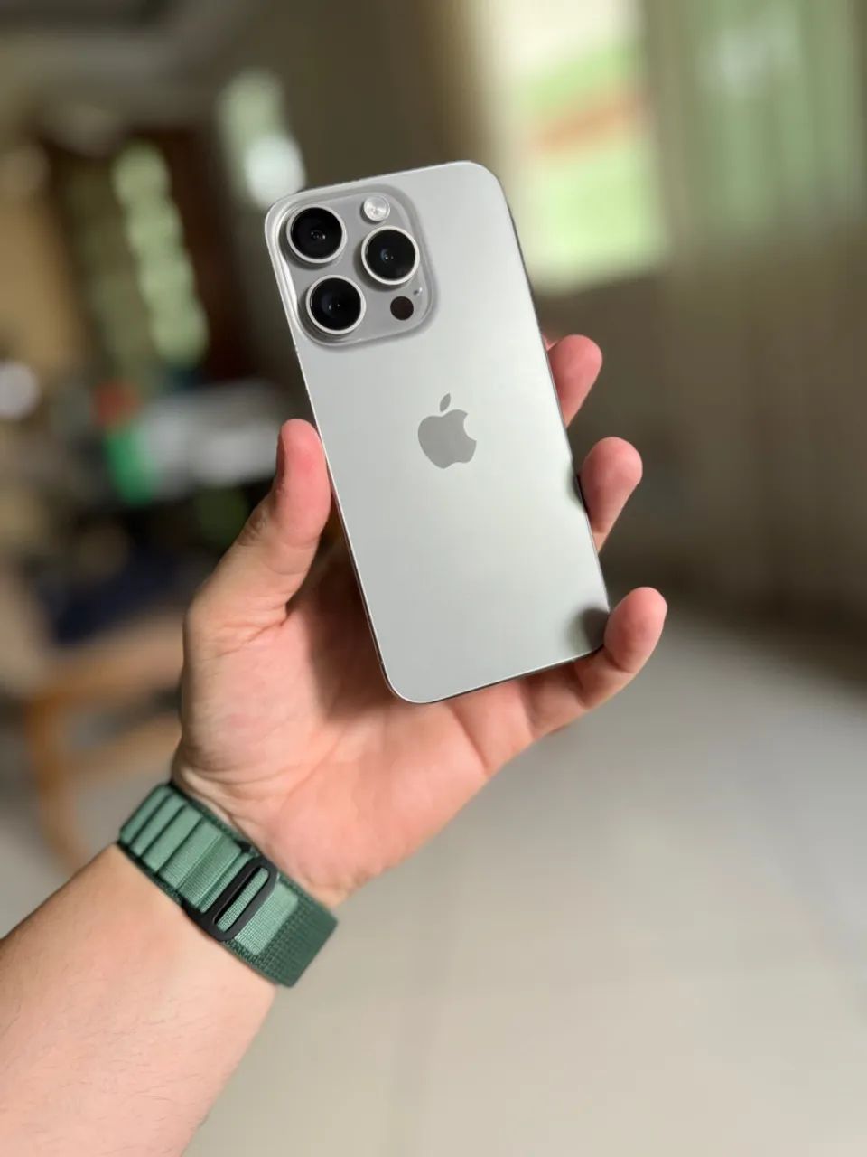 iPhone 15 Pro 128gb Natural Titanium - Impecável 