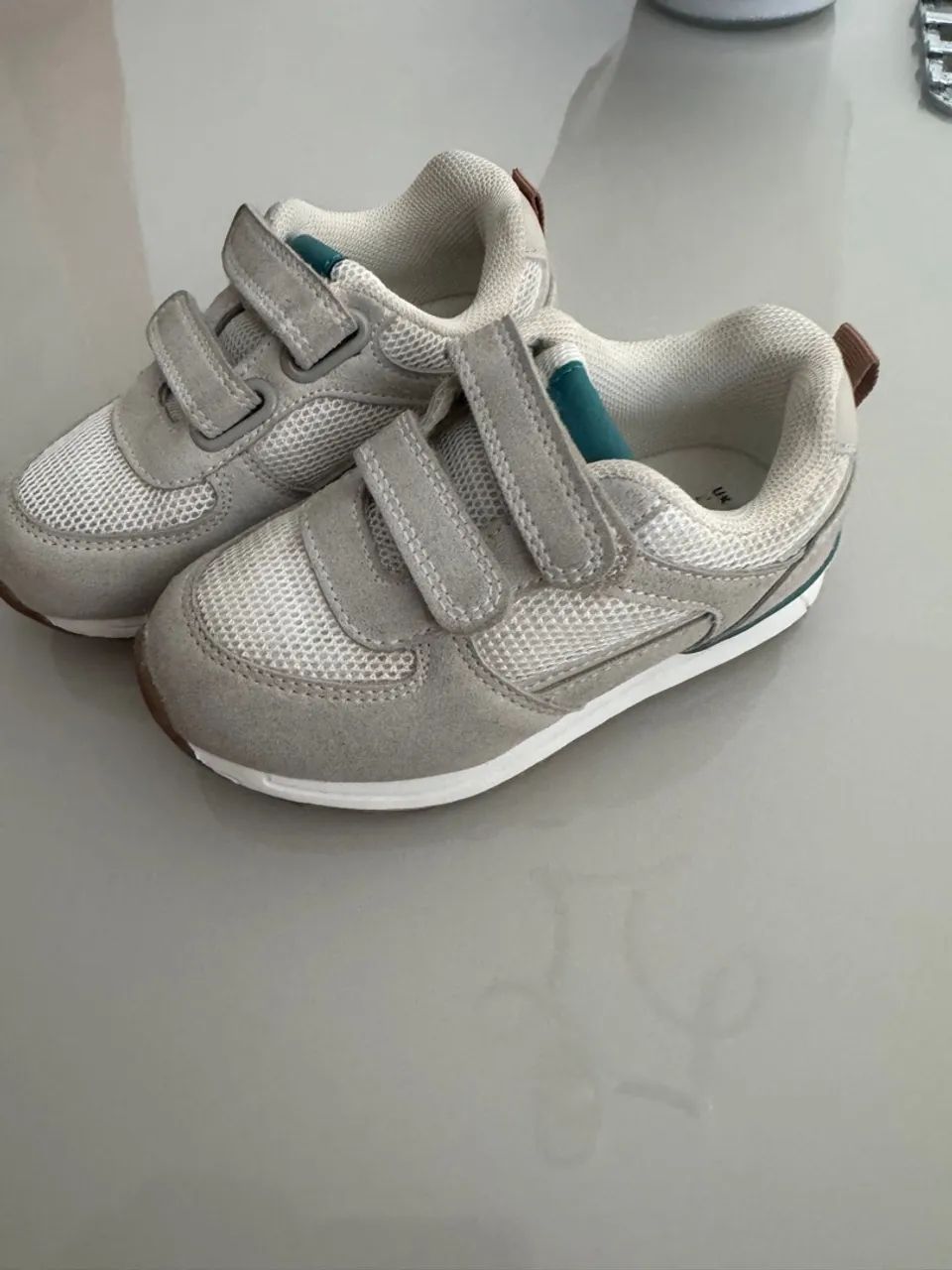 Tênis Infantil da marca Primark - Tamanho 22 - - Foto 3