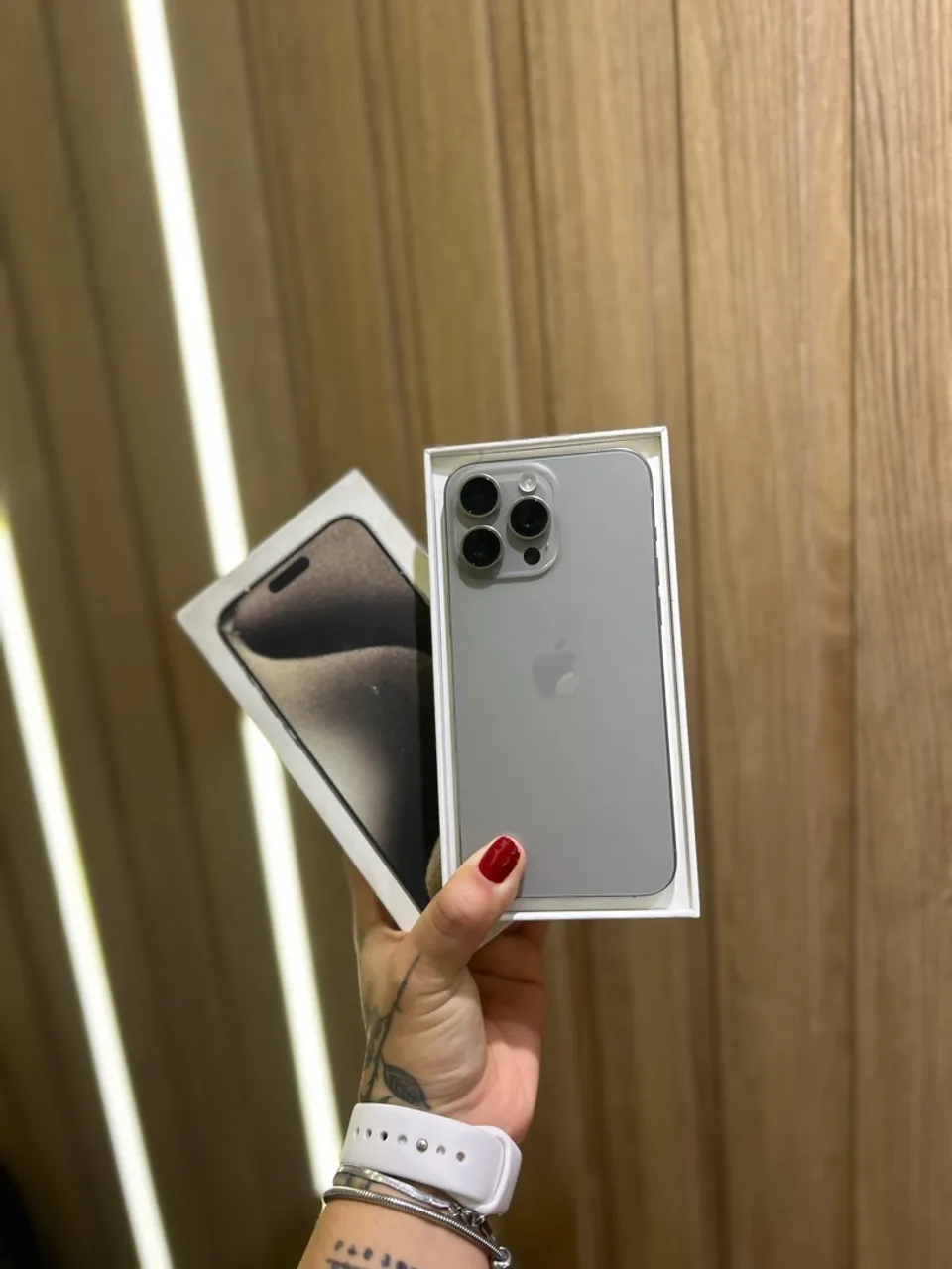 iPhone 15 PRO MAX 5G 256GB (Seminovo) Garantia e Nota fiscal