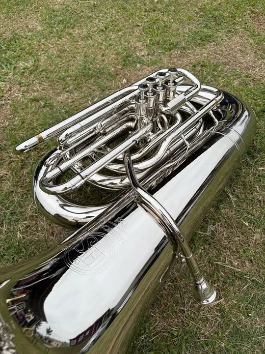 Tuba HSTB1 5/4 Niquelada 3 meses de Uso - Foto 2
