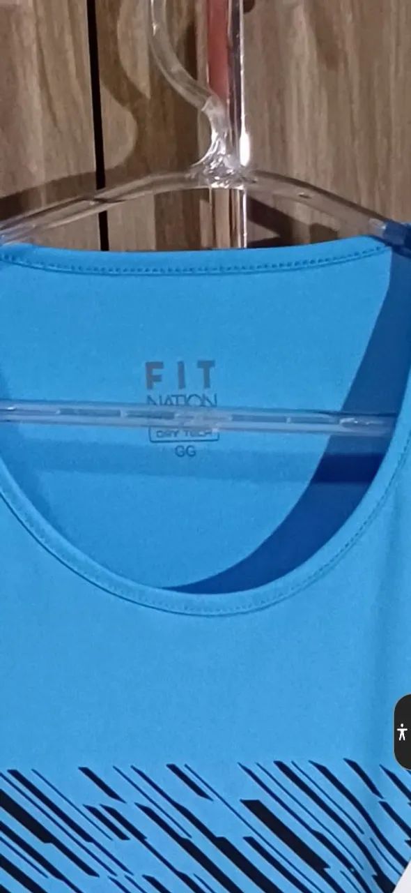 Camiseta Azul com Detalhe em Preto - Foto 2