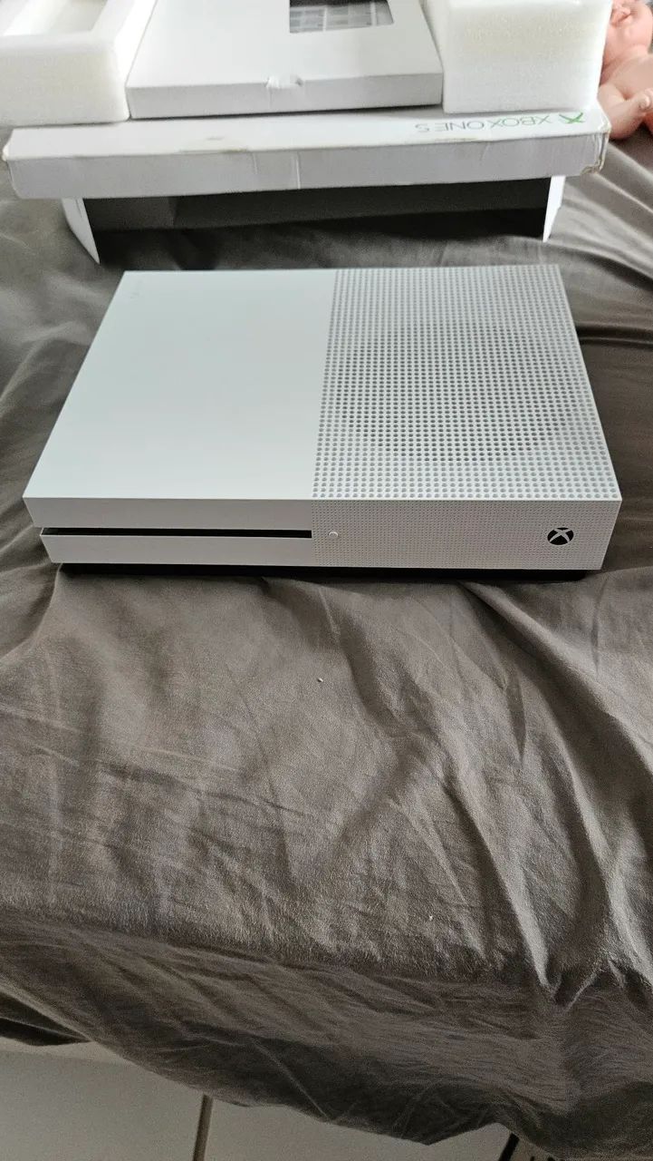 Xbox One S - 4K Blu-Ray e HDR - Foto 4