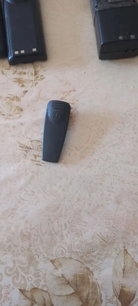 VENDO LOTE  OU UNIDADE   RADIOS COMUNICADOR  COM DEFEITOS  - Foto 3