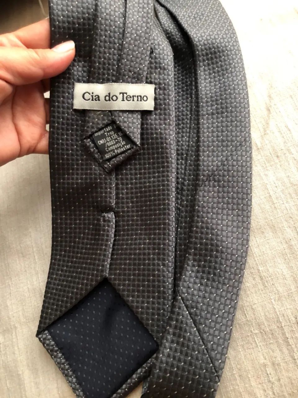 Gravata Azul Escura com Micro Padronagem - Foto 2