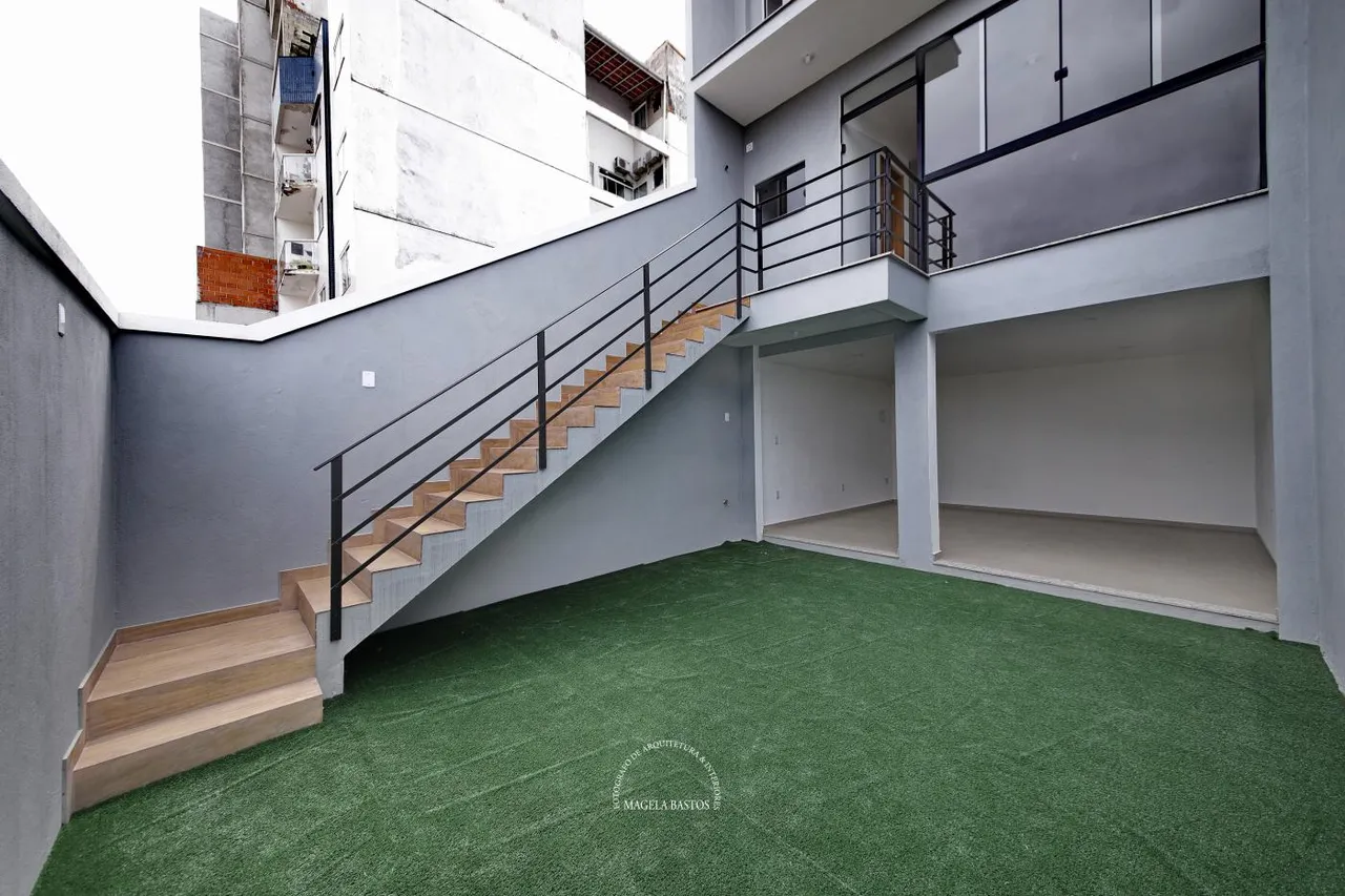 Casa para Venda em Volta Redonda / RJ no bairro Jardim Belvedere