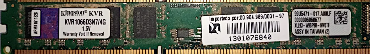 MEMÓRIA RAM Kingston DDR3 4GB 1066 MHz KVR1066D3N7/4G