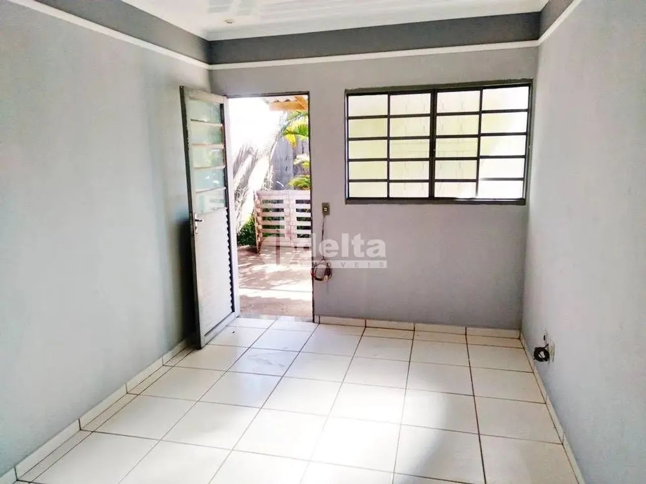 Casa disponível para locação no bairro Jardim Holanda em Uberlândia-MG - Foto 2