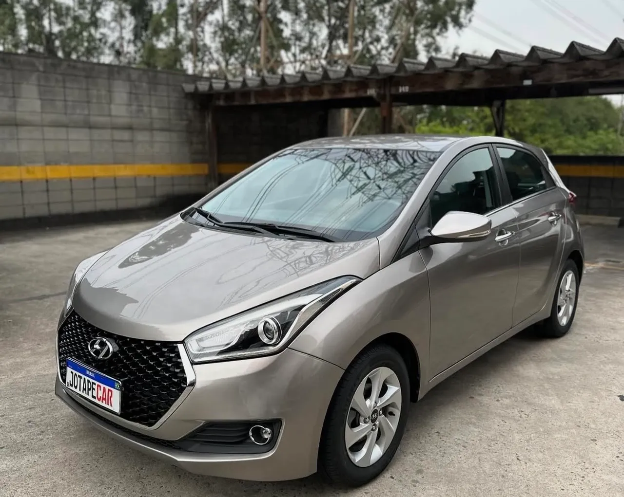 Hb20 1.6 Automático Confort - 2016/2017