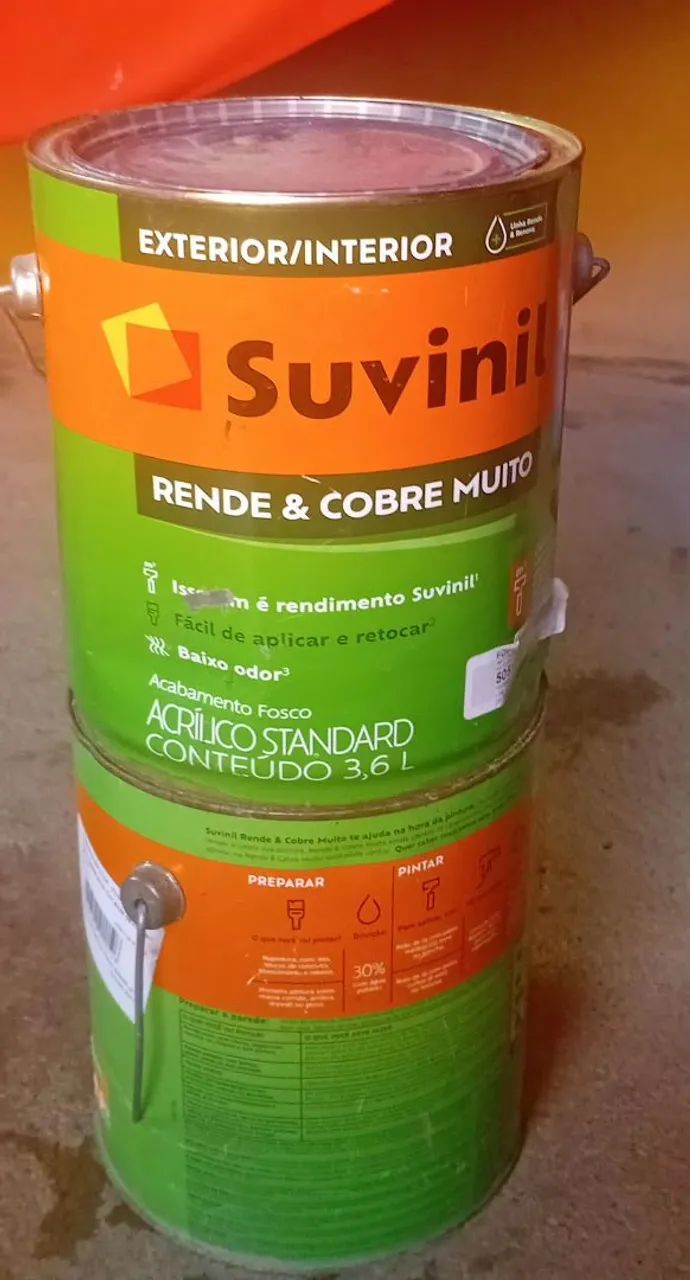 2 Suvinil Paints