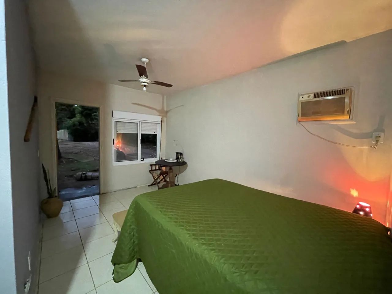 Kitnet anual pé na água - Foto 2