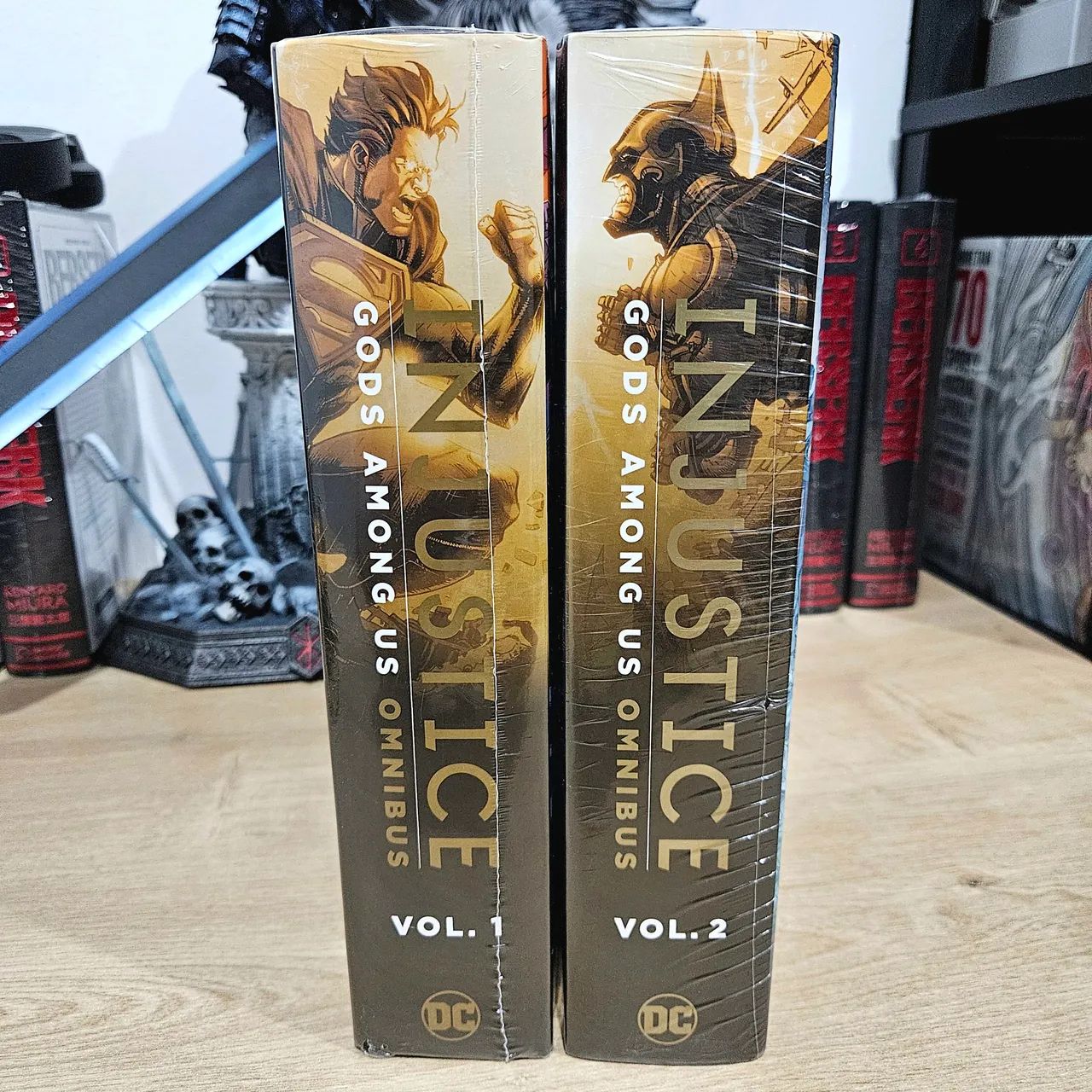 Injustice: Gods Among Us - Omnibus (DC Comics) - Foto 4