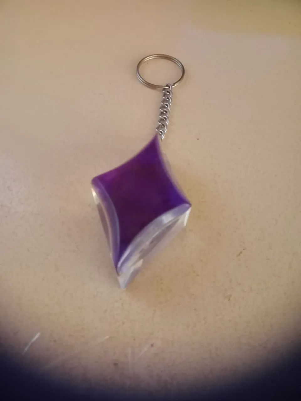 Chaveiro de Diamante Roxo