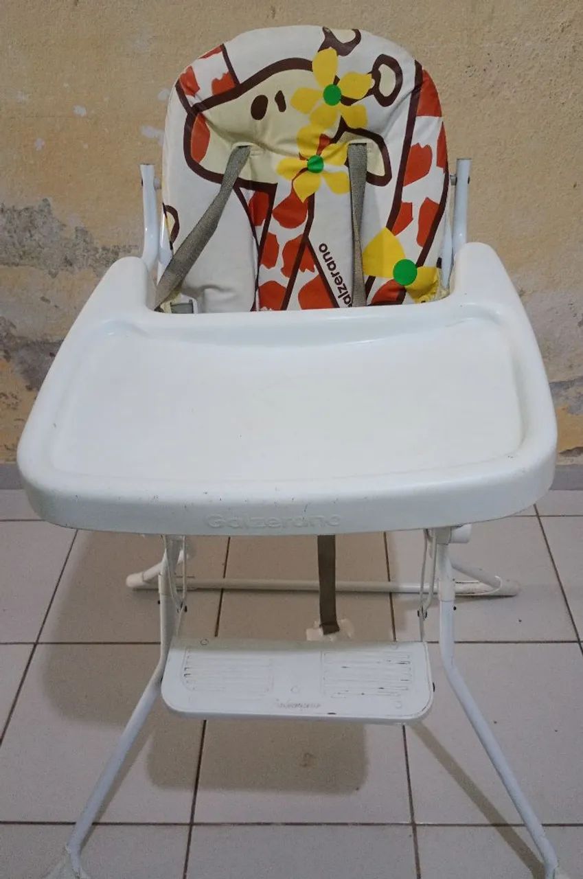 Cadeirinha de alimentação 
