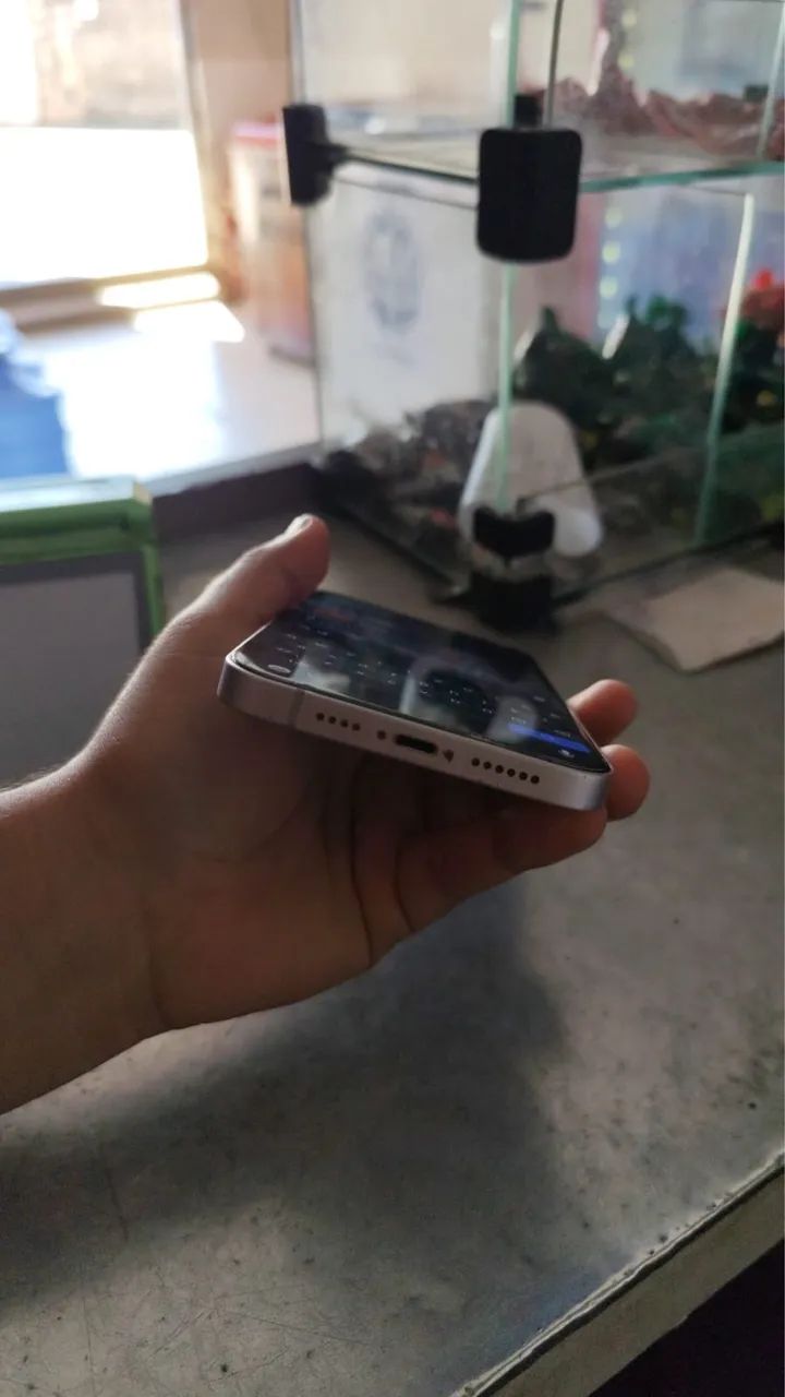 iPhone 14 Plus roxo - Foto 5