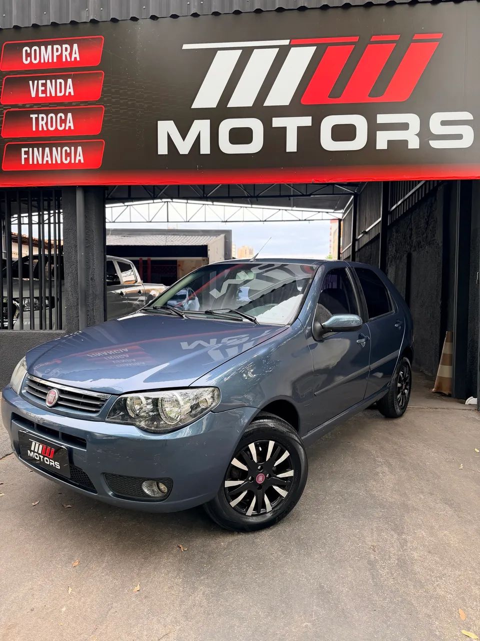 Fiat Palio HLX 1.8 MPI Flex 8V 4P 2005