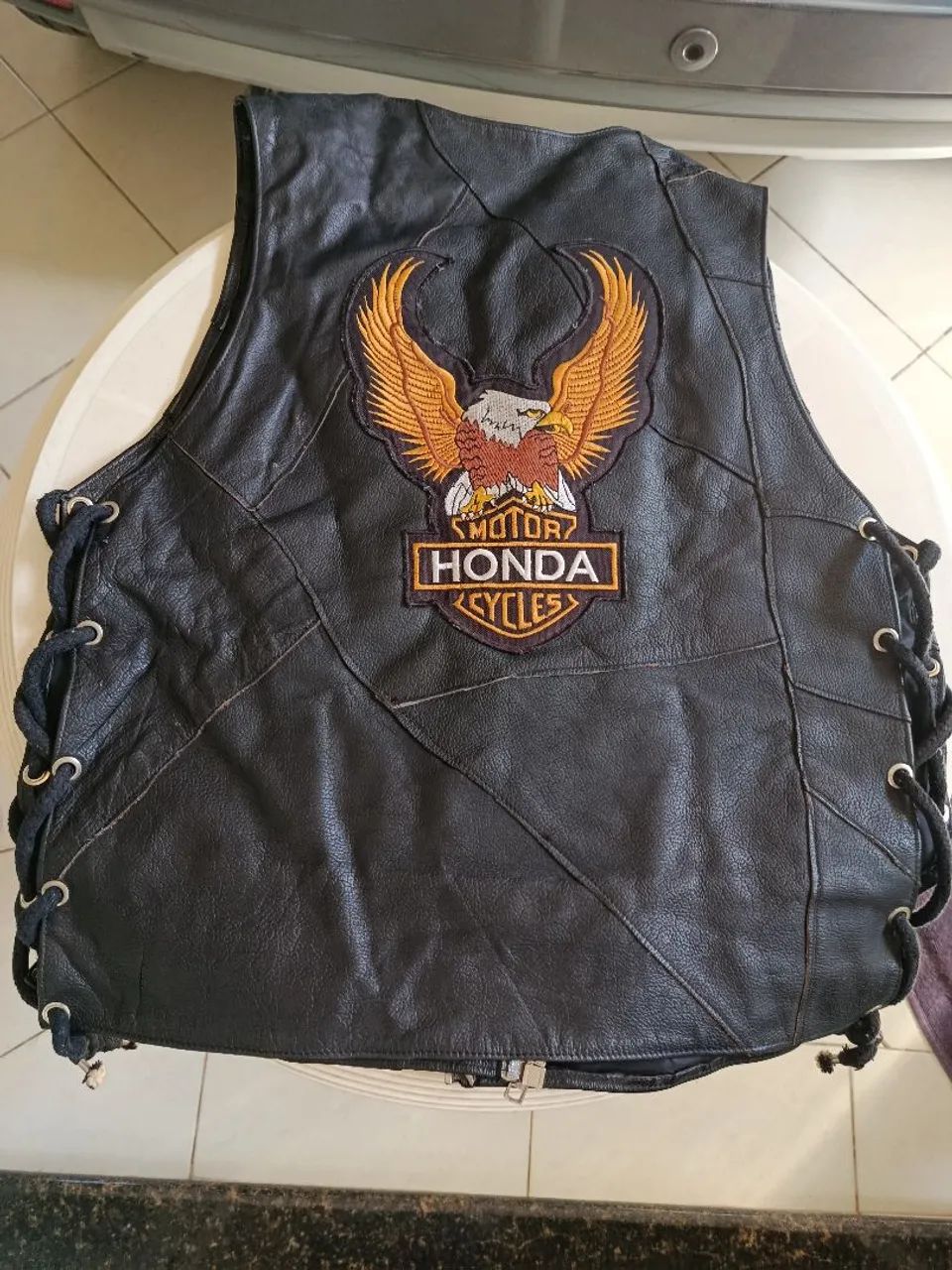 Colete em couro (personalizável) - Foto 2