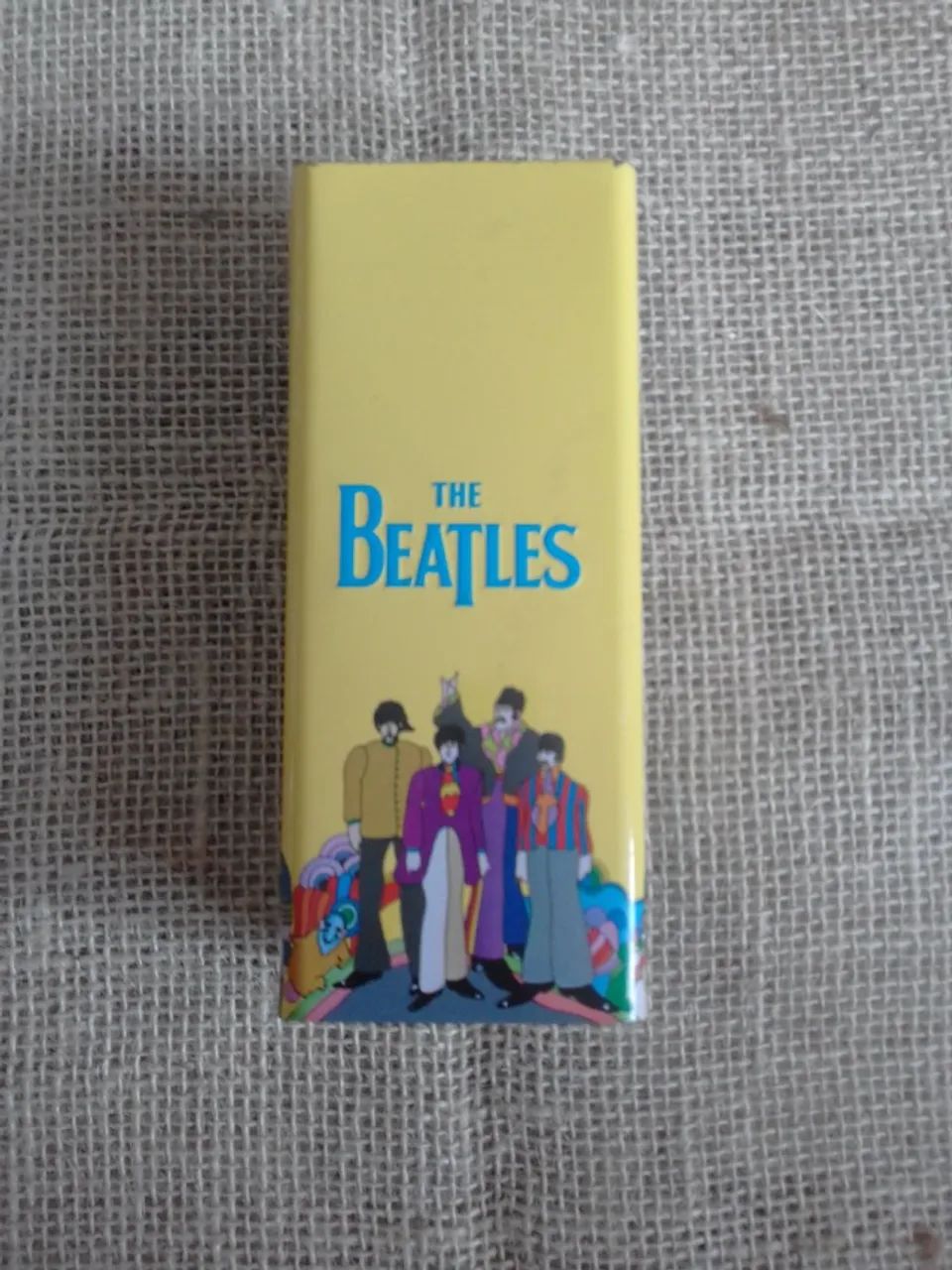 Caixa metálica para óculos da coleção the beatles