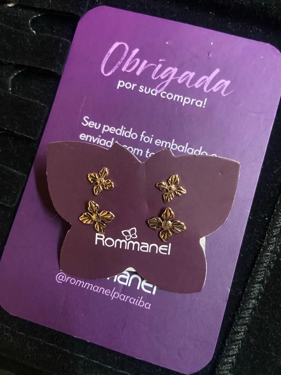  brincos de flor da Rommanel folheados a ouro 18k,