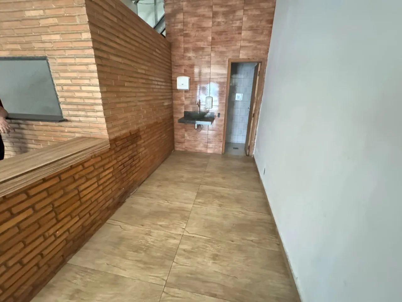 Loja para alugar na Av. Silviano Brandão com mezanino - Foto 5
