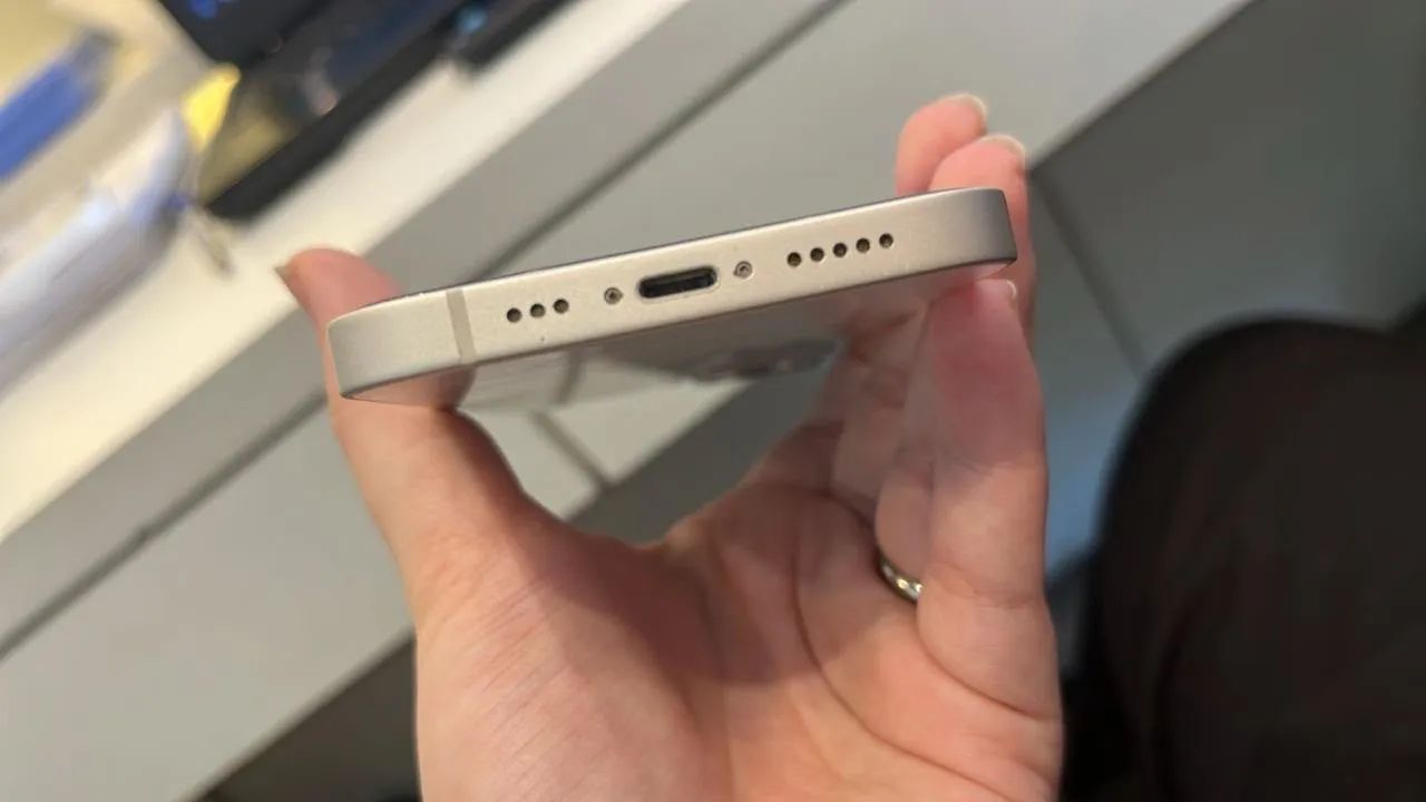 IPHONE 13 - 256GB