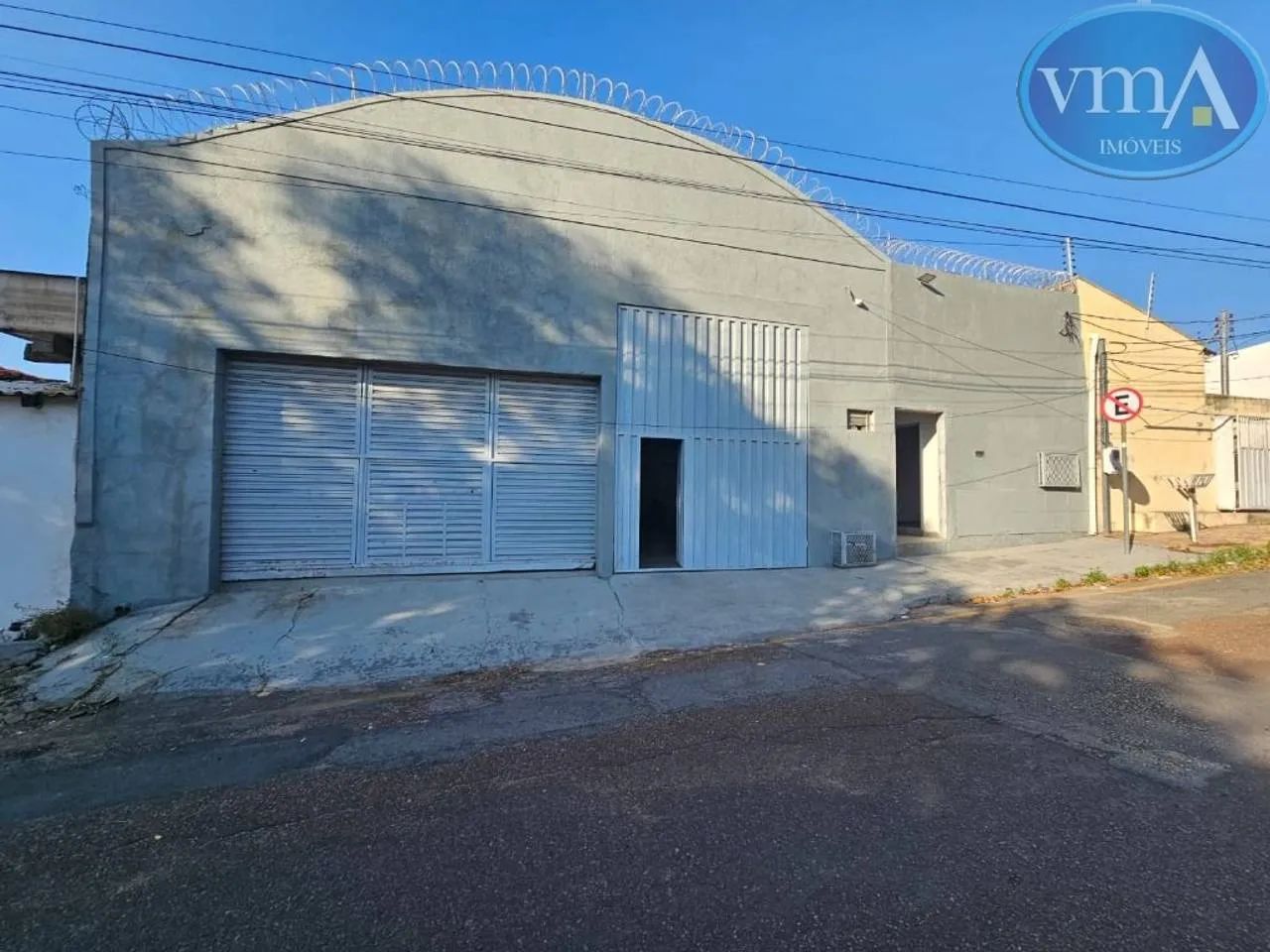 Barracão Comercial para Locação com 110 m² no Bairro Lixeira  Cuiabá, MT