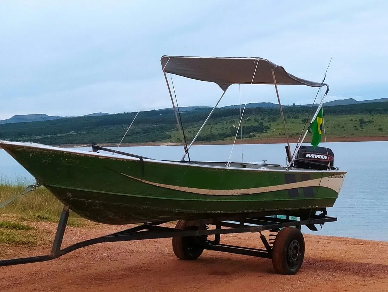 Barco de alumínio 
