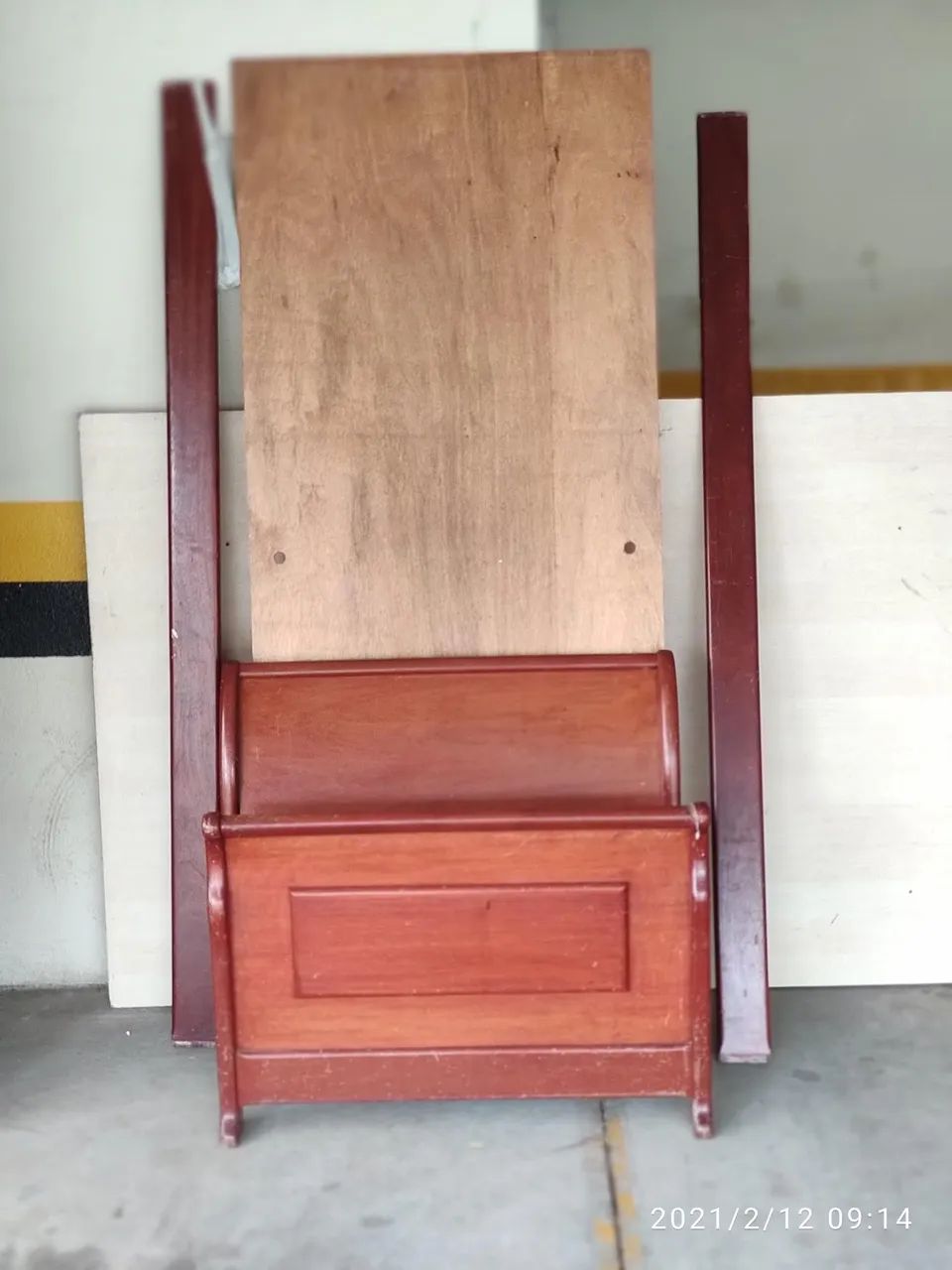 Cama Solteiro Maciça Mogno