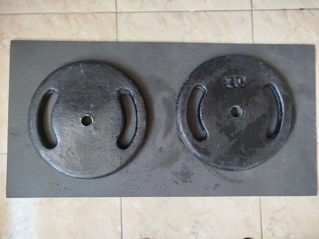 1 par de anilhas de 20 kg - Foto 2
