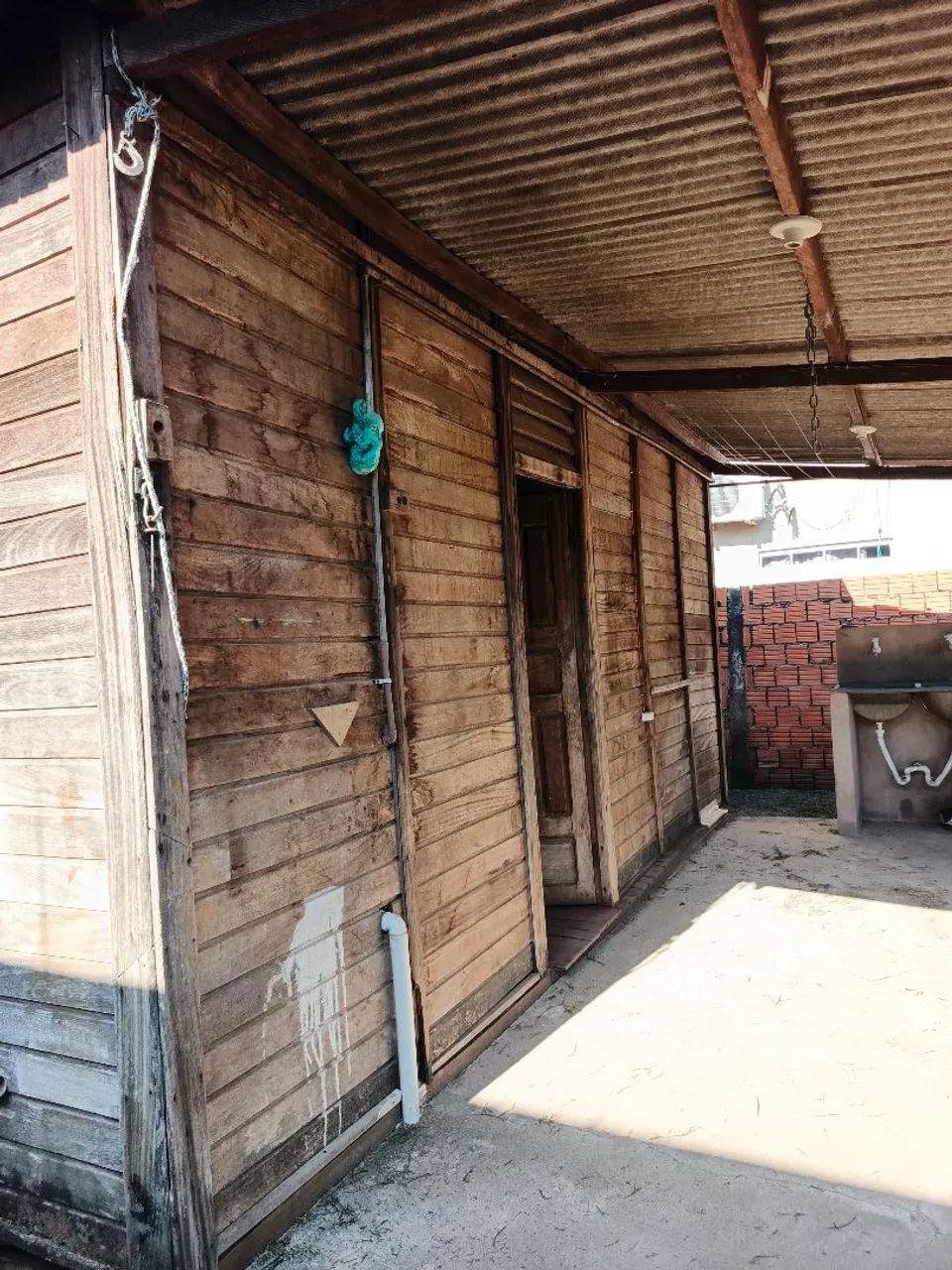 Vendo a madeira desta casa.  - Foto 4