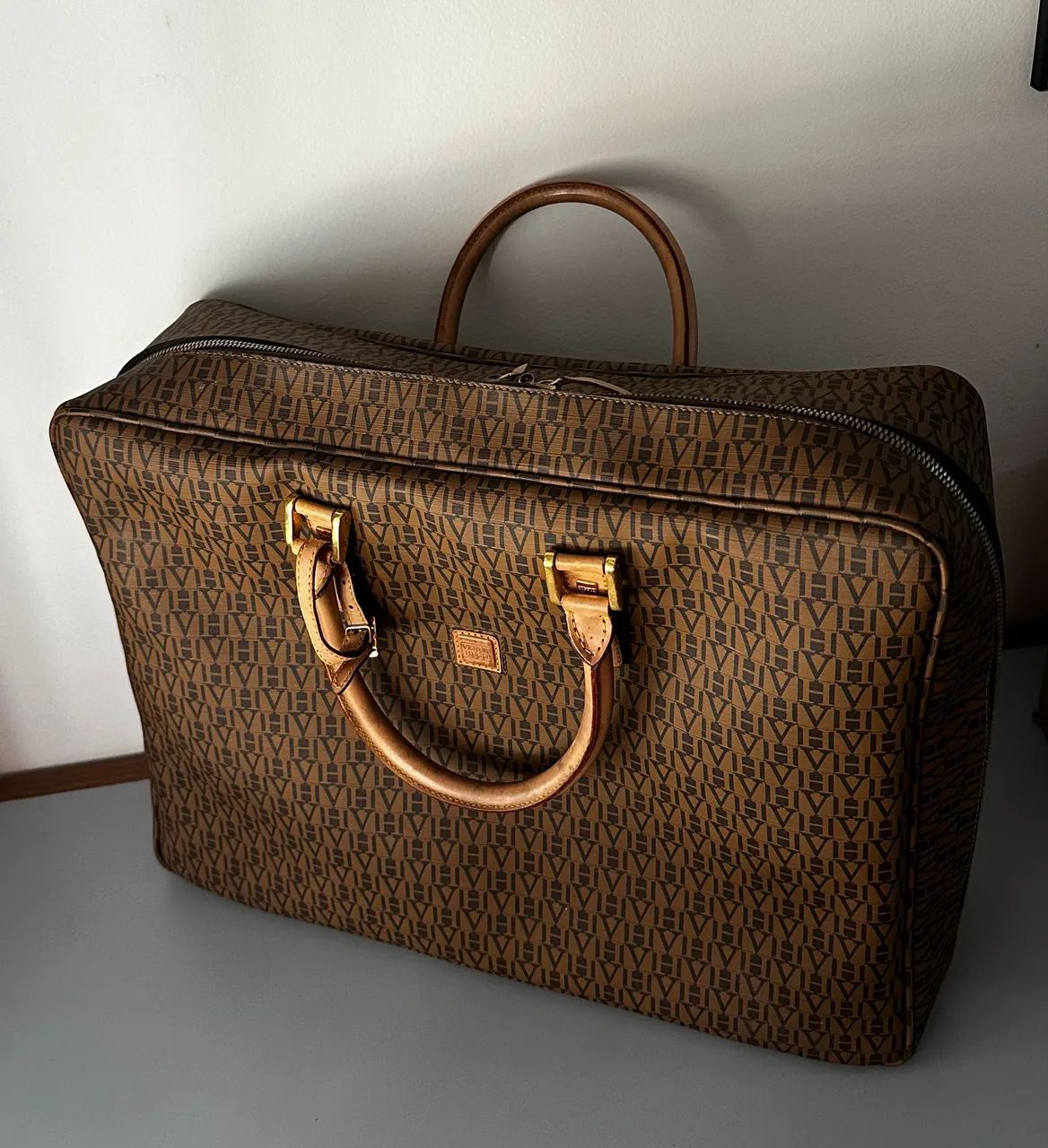 Bolsa Victor Hugo