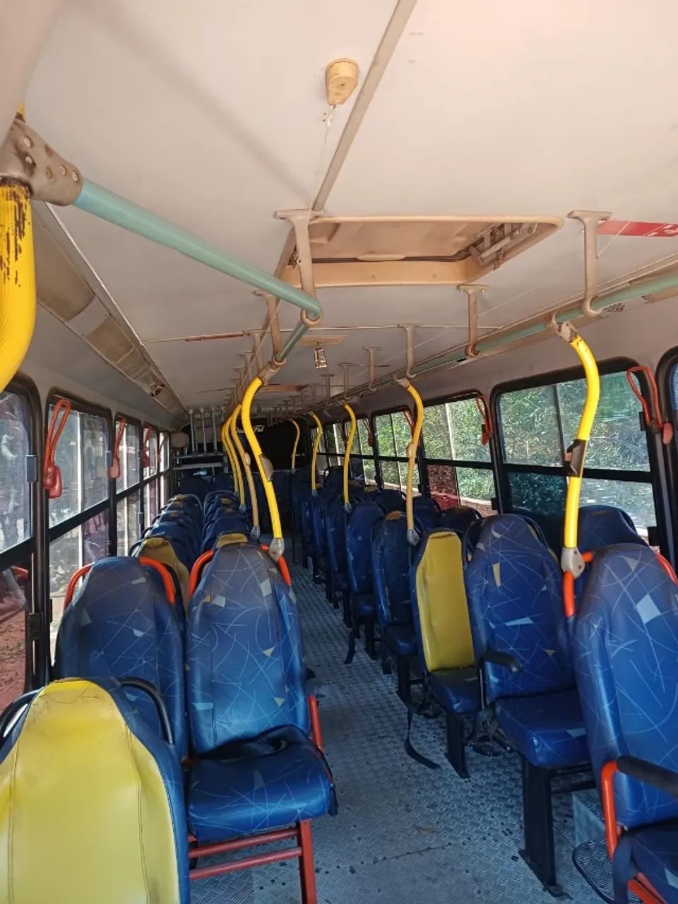 Bancada - Banco ÔNIBUS - 44 CADEIRAS SEMI ACOCHOADAS - Foto 2