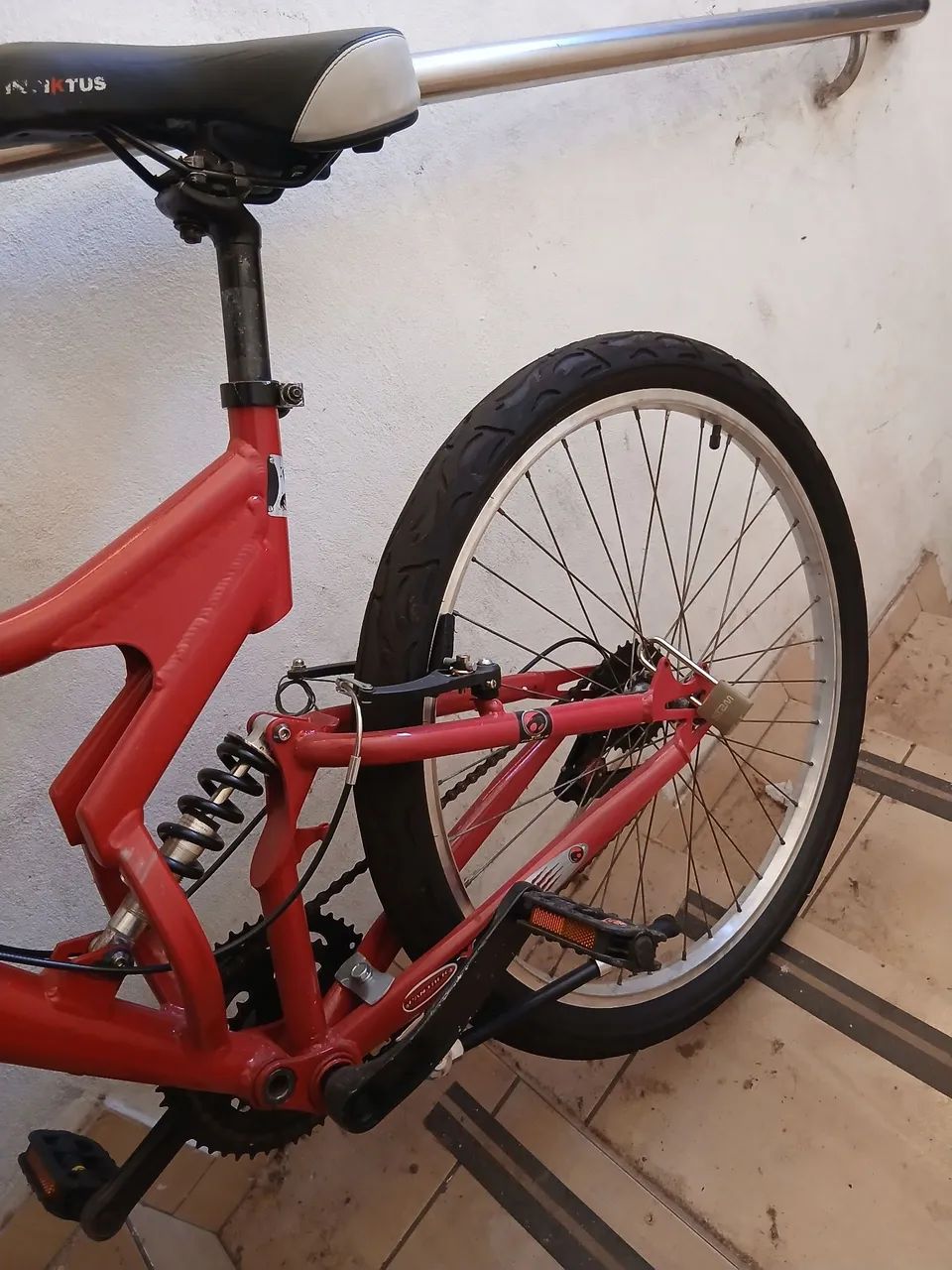Bicicleta  - Foto 2