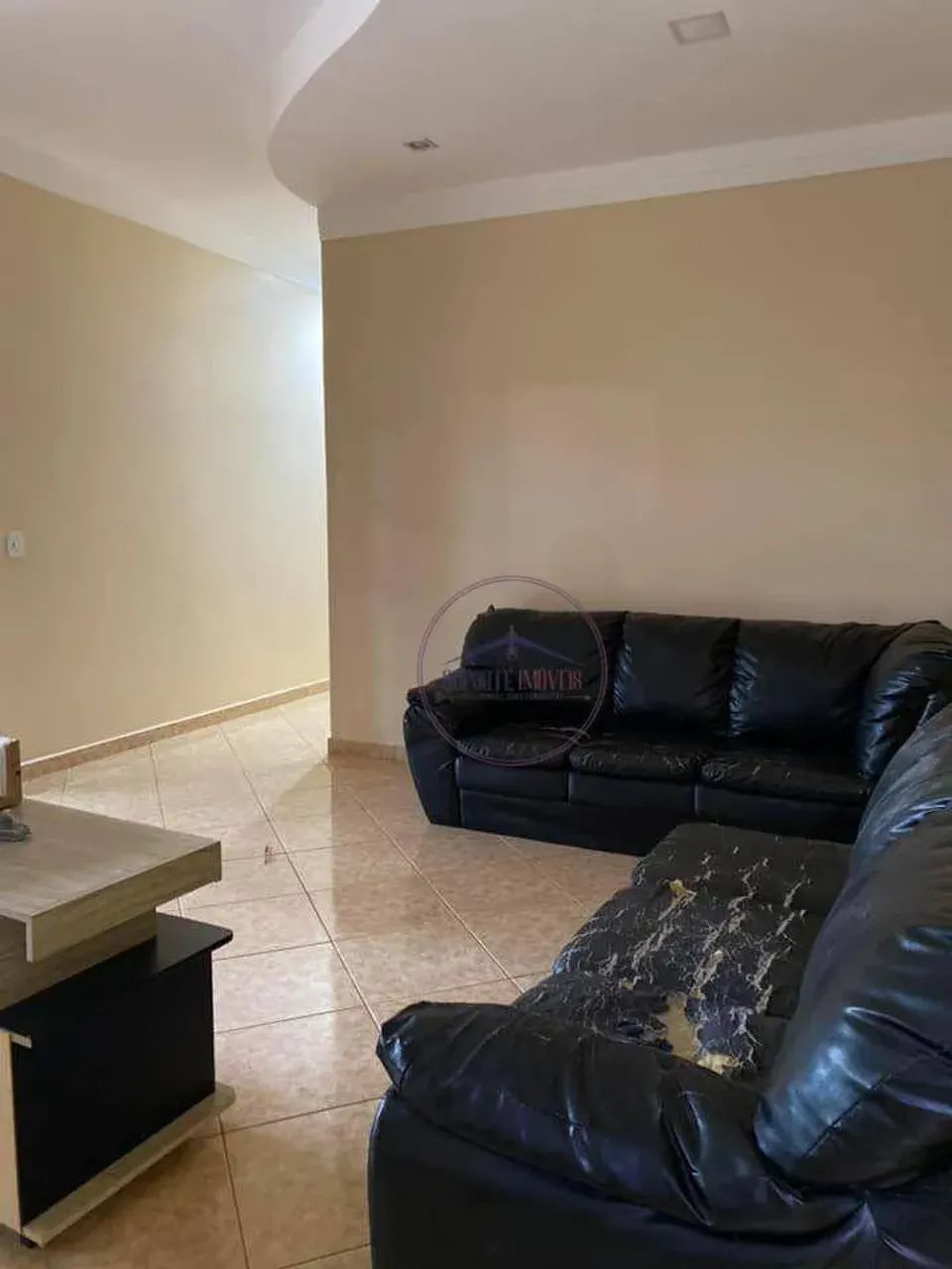VENDO CASA - 05 QUARTOS NO BAIRRO RIO MADEIRA - Foto 3