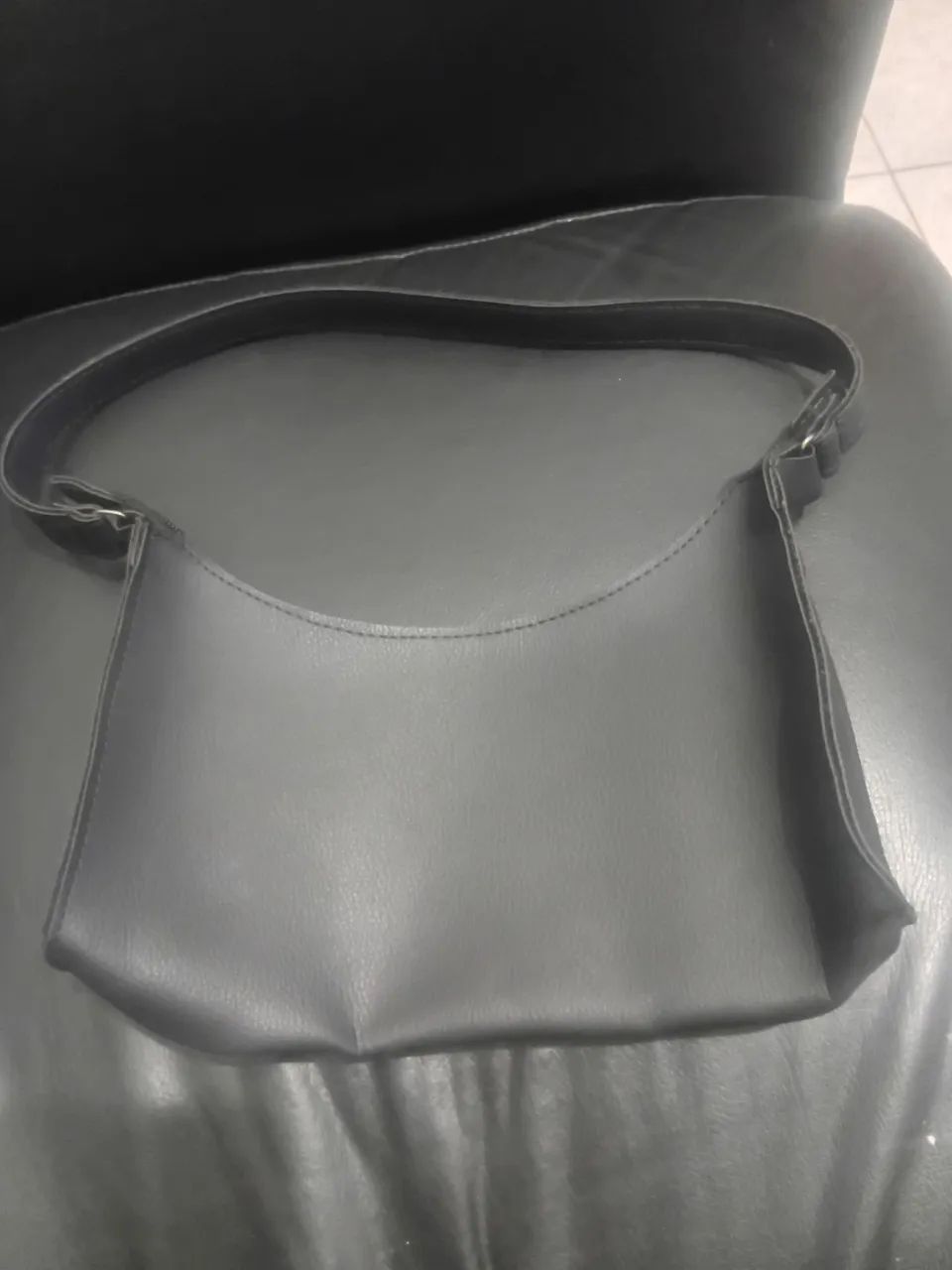 Bolsa Feminina- linda !!! - Foto 2