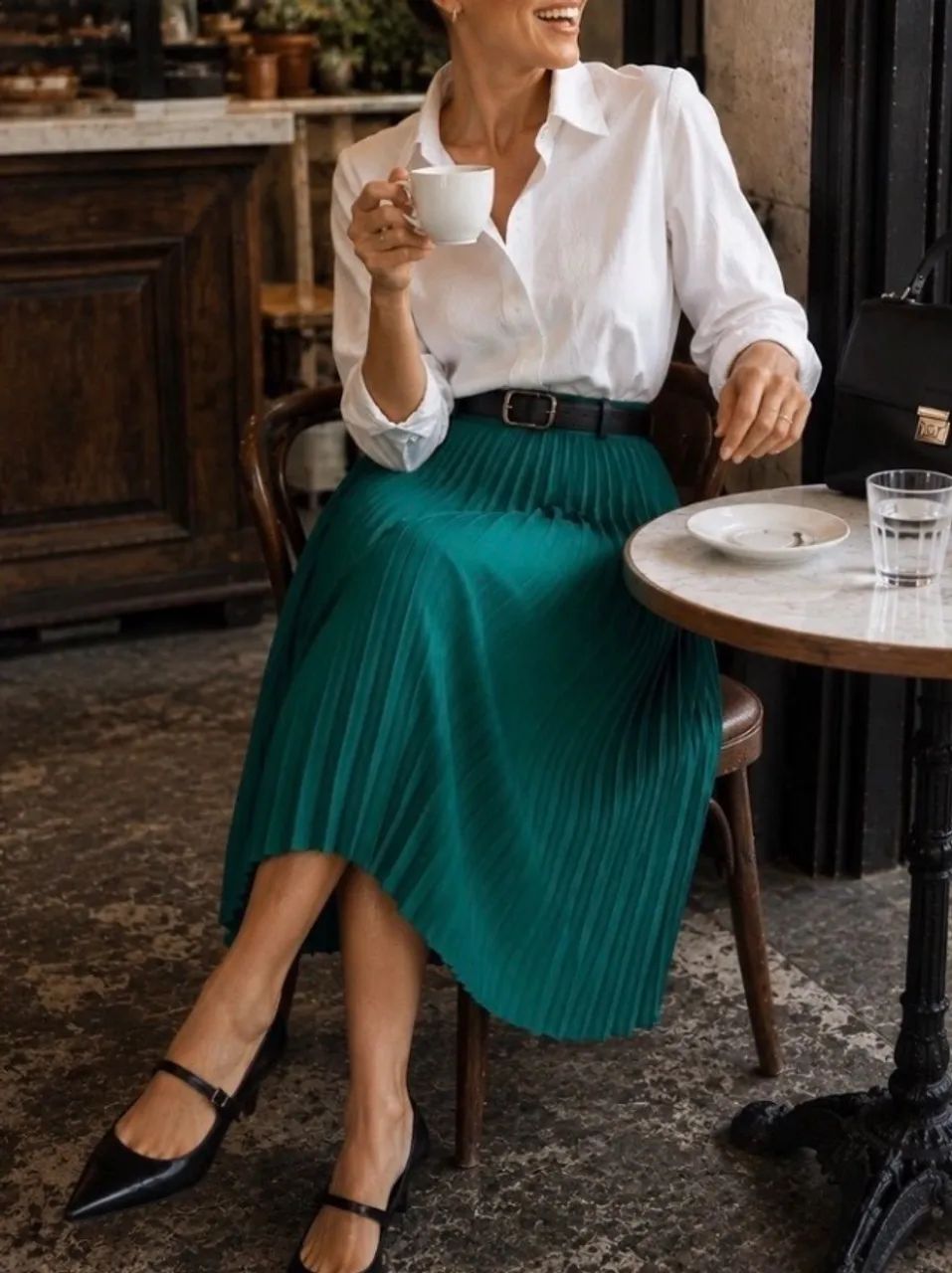 saia midi plissada verde esmeralda | chic e sofisticada - Foto 3