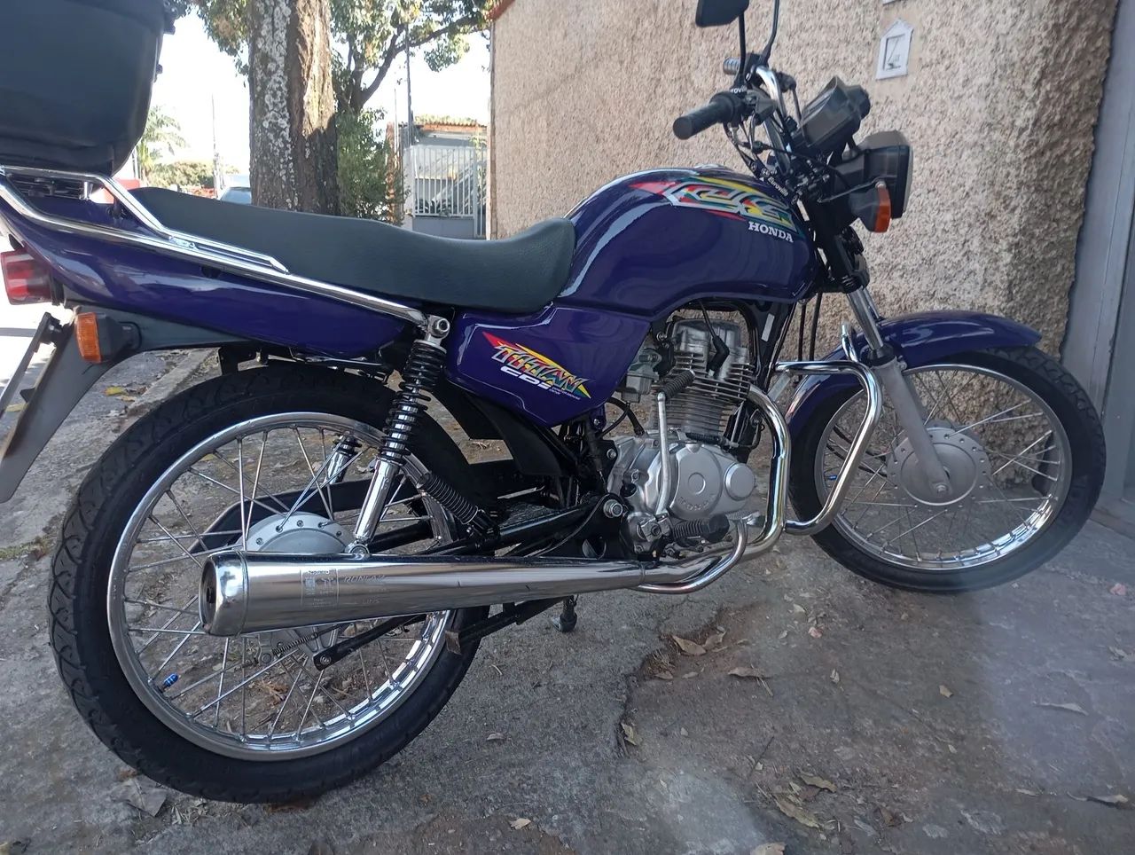 Titan 99 - Foto 4