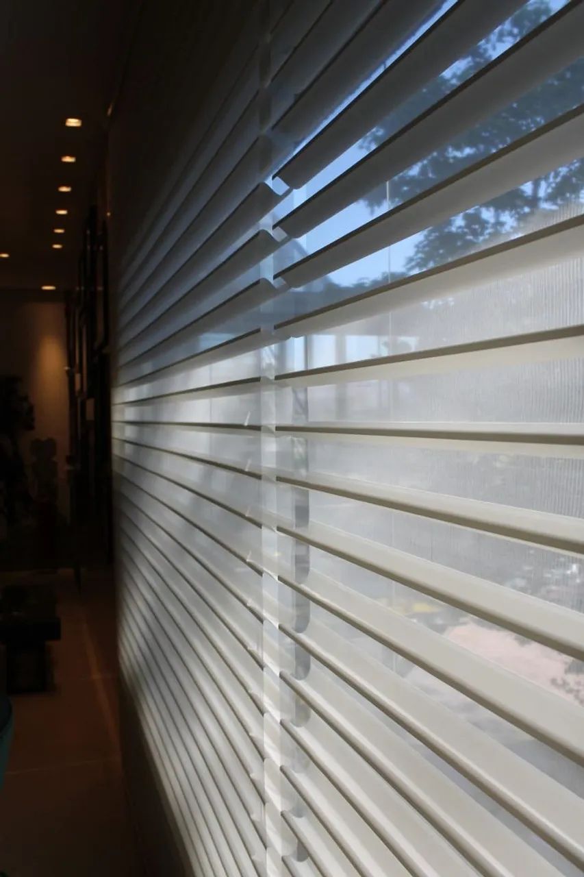 Cortinas e Persianas - Foto 4