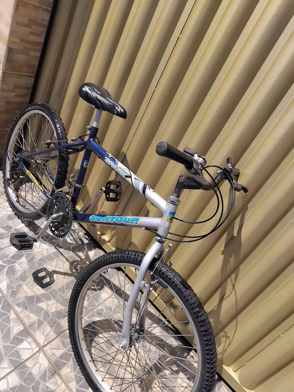 Bicicleta aro 24,18v revisada  - Foto 5
