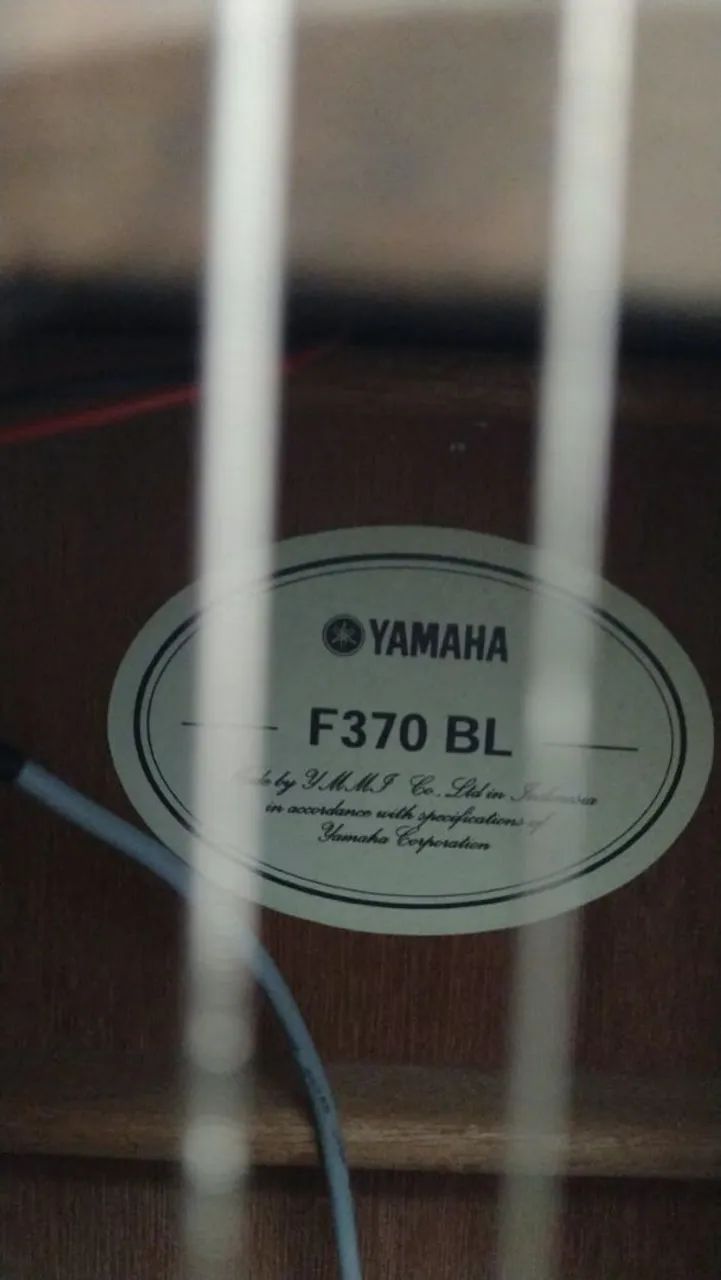 Violão YAMAHA  - Foto 5