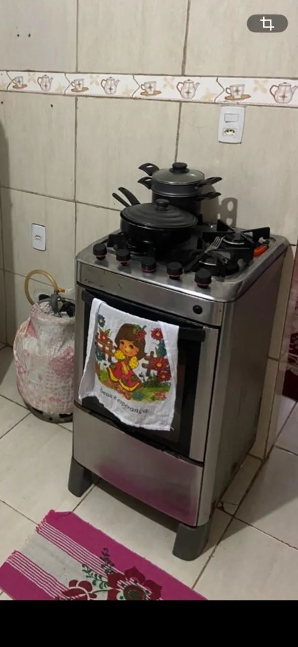 Fogão e boião 