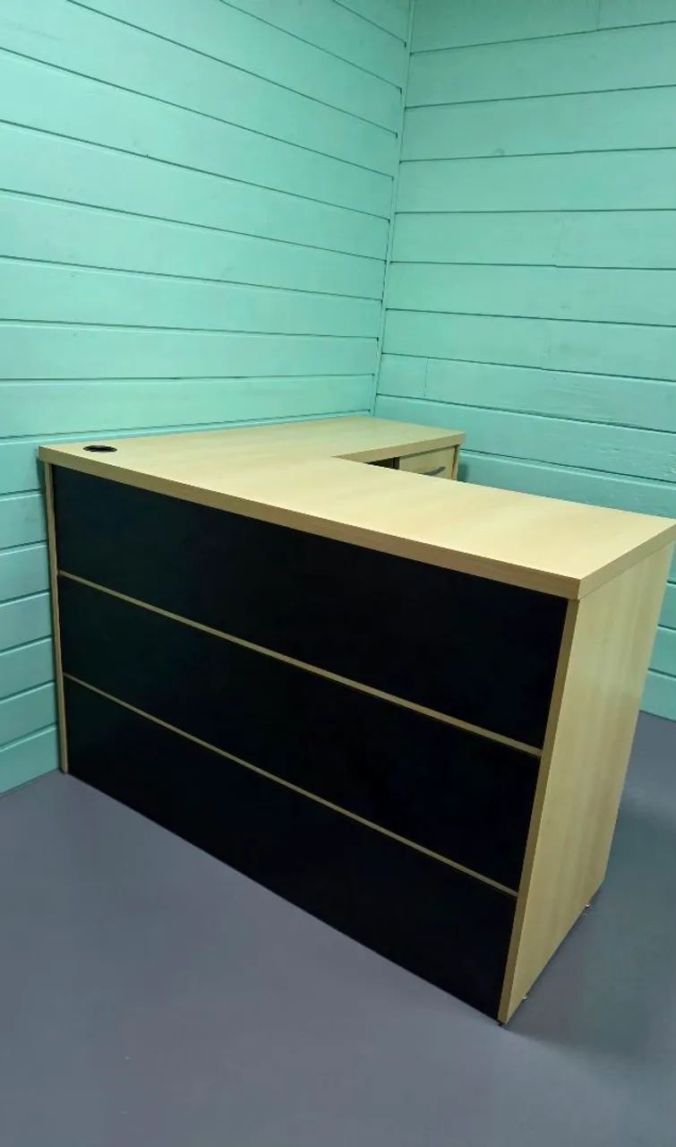 Mesa de escritório 