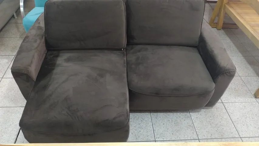 Sofá retrátil de 2 metros com MENOS DE 1 ANO DE USO - Foto 2