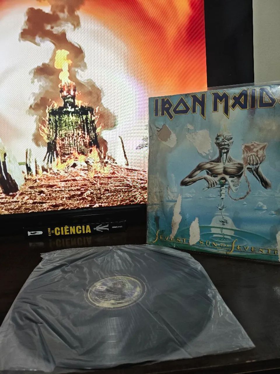 Iron Maiden - Foto 2