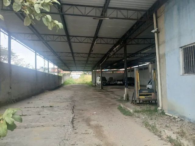 GALPÃO 2.400 m² AMPLO PÁTIO E CASA - SANTA CRUZ - Foto 5